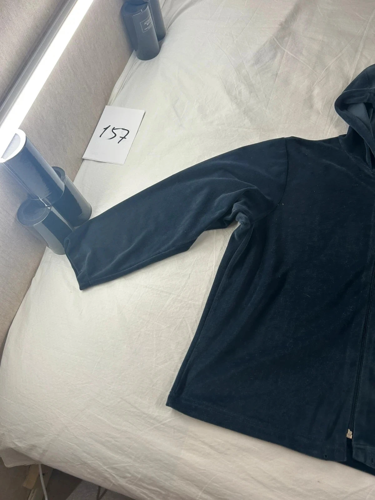 Vintage black hooded lightweight jacket – photo 2